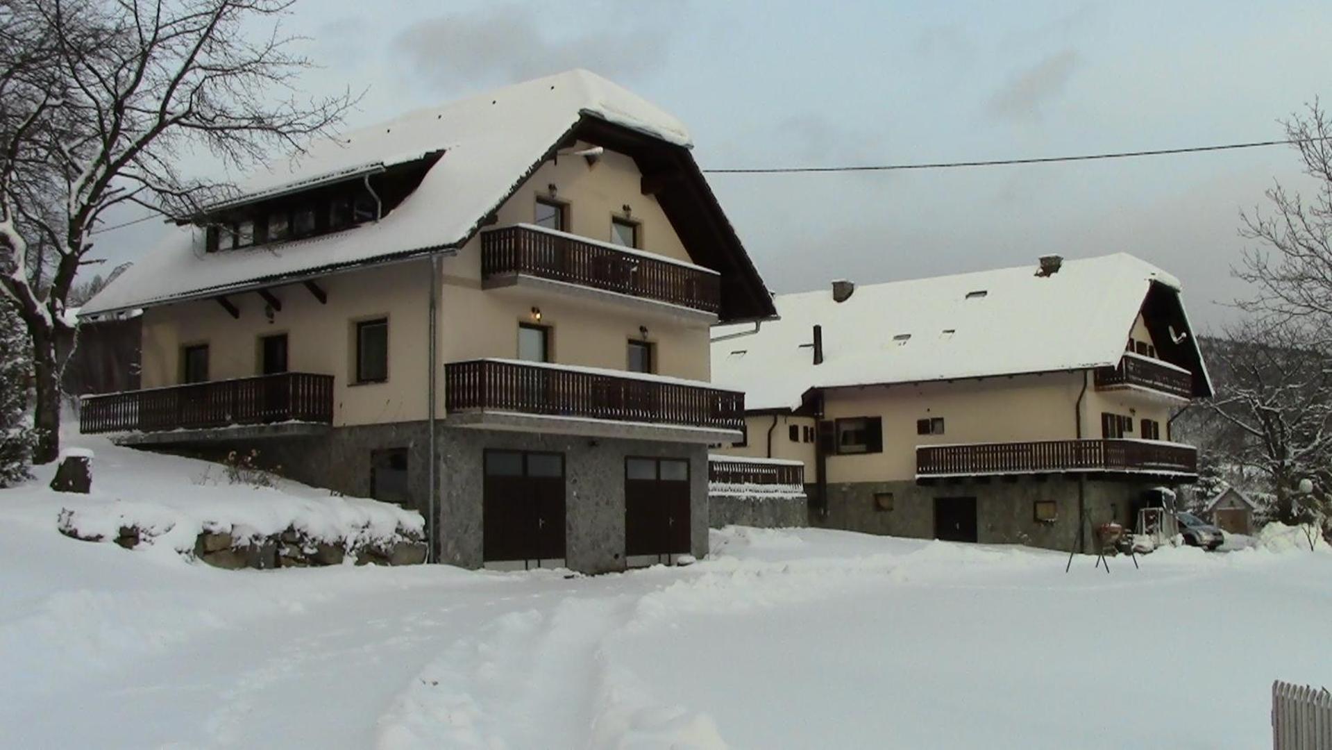 Hotel Tourist Farm Pacnik à Resnik Extérieur photo